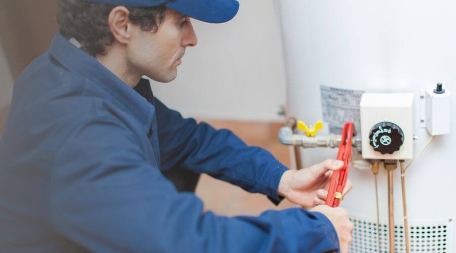Expert burst pipe repair services in Jonesboro, IN